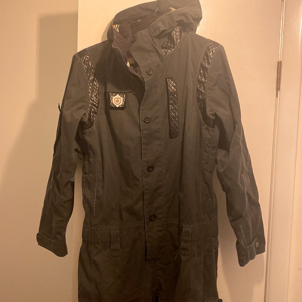 Burton women’s snowboard suit